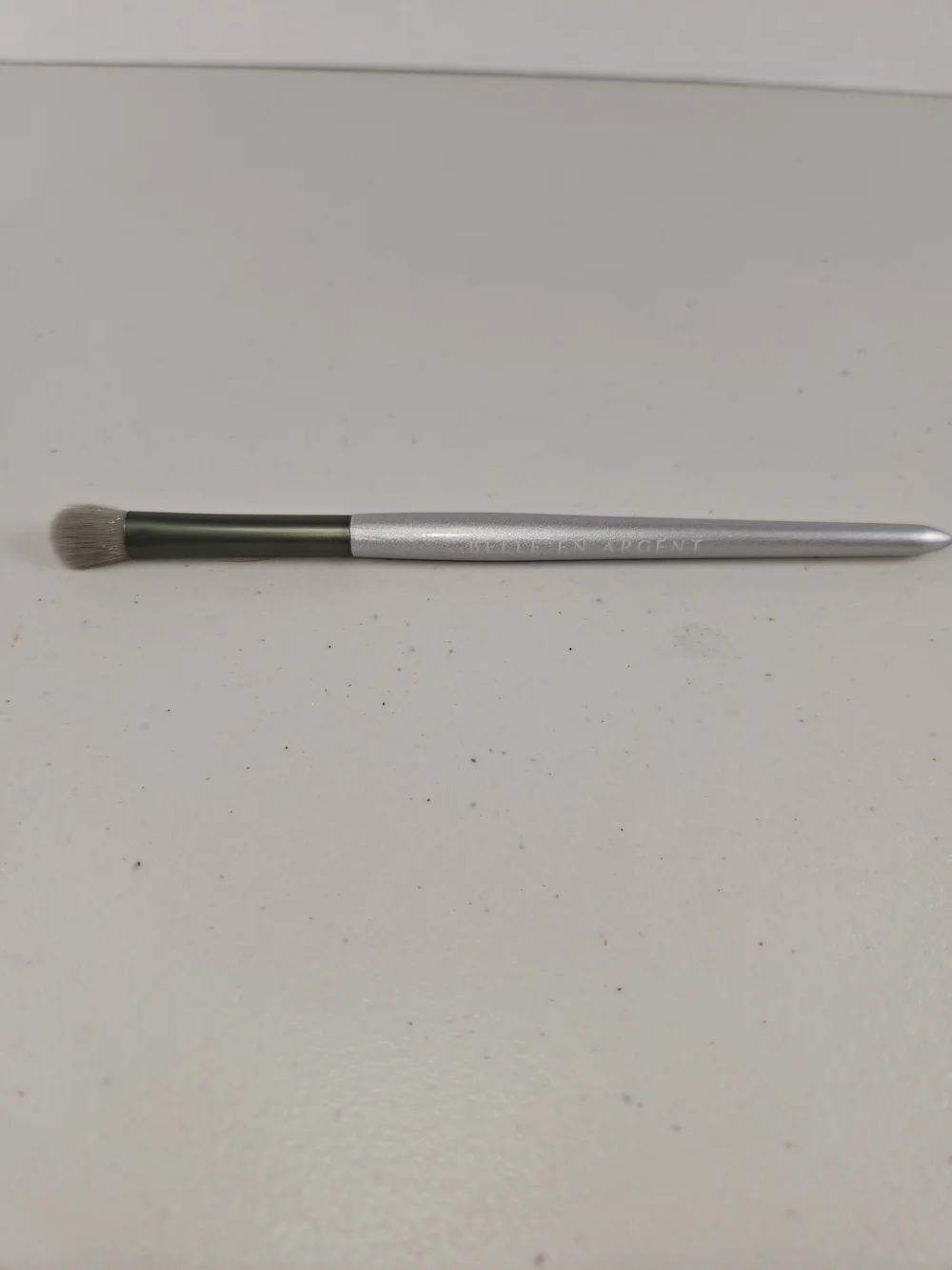 BELL EN ARGENT Silver Eyeshadow Blending Brush - Soft Tapered Eye Brush